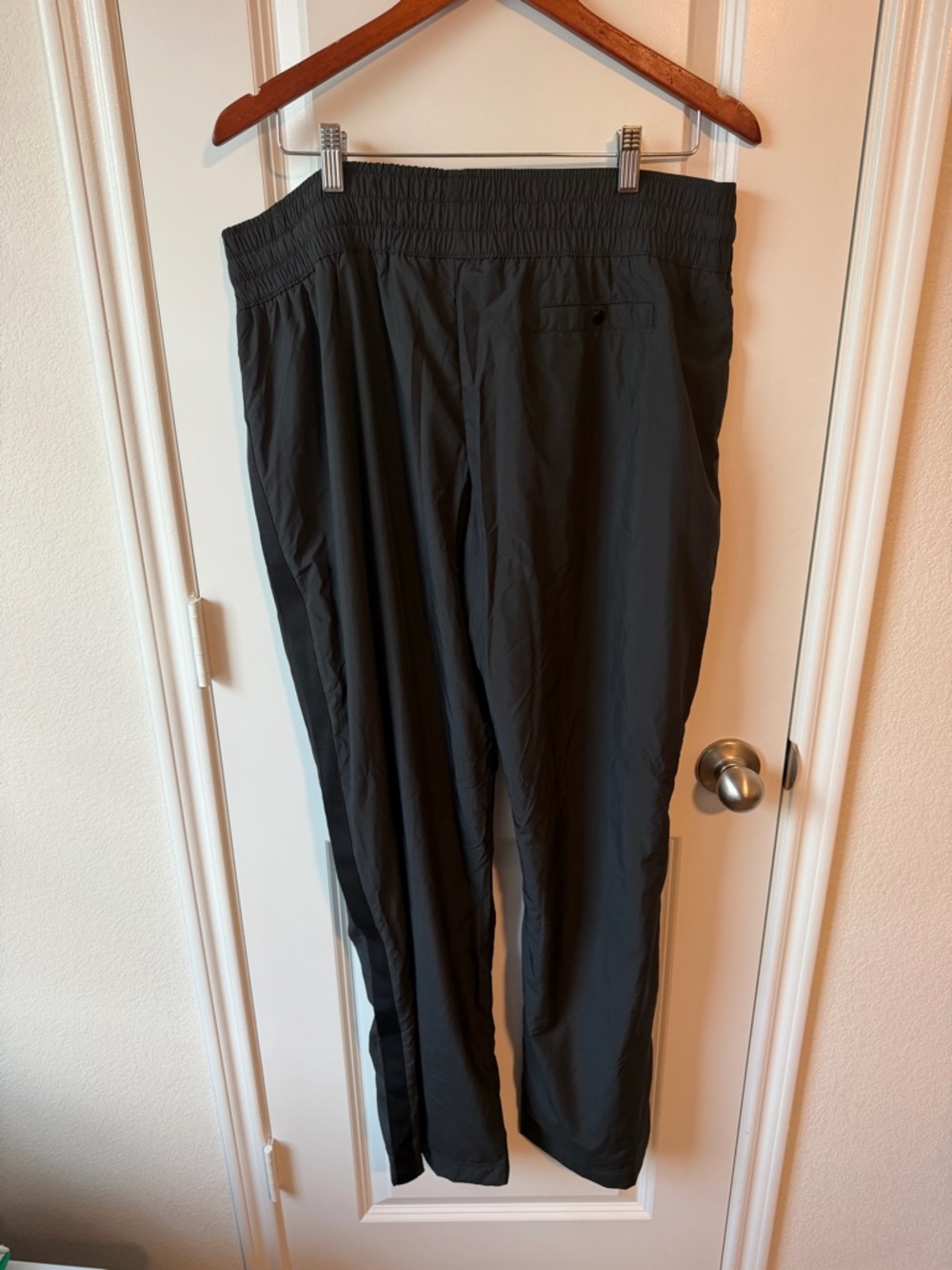 ⚡️NWT Nike Black Athletic Track Pants with Side Stripe - Picture 2 of 5